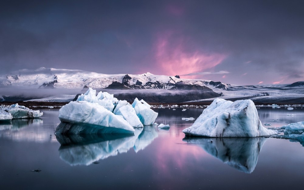 BIG_BIG-copy-copy-copy-47159524-iceland-images-1487864741983_17579289682593